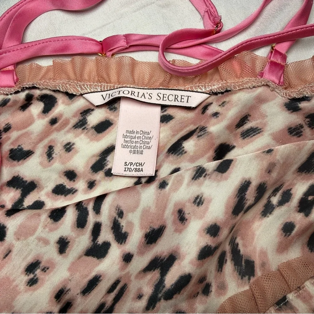 Victoria's Secret Pink Strap‎ Leopard Cami - Picture 3 of 7